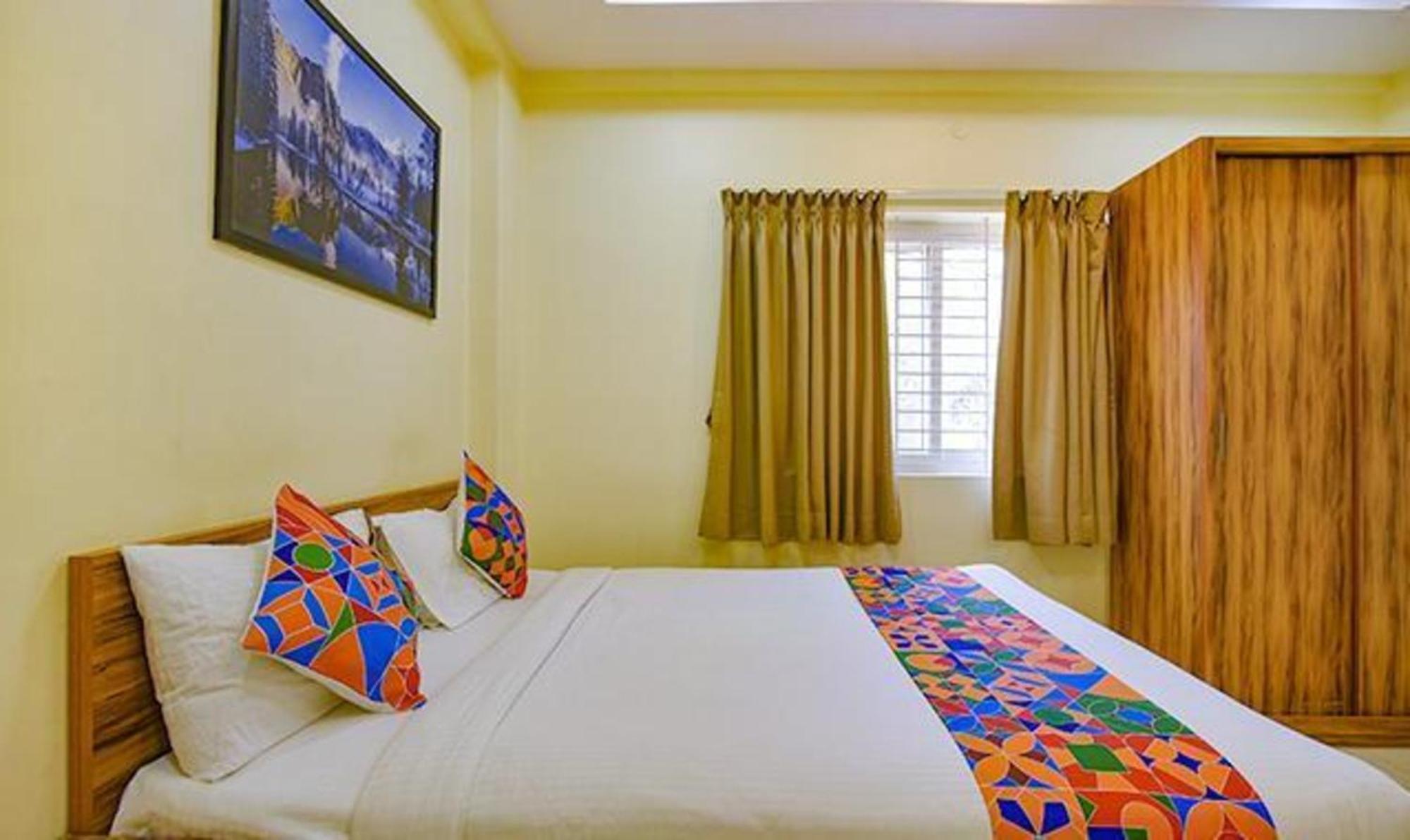 העיר בנגלור Fabexpress Purple Suites Inn מראה חיצוני תמונה